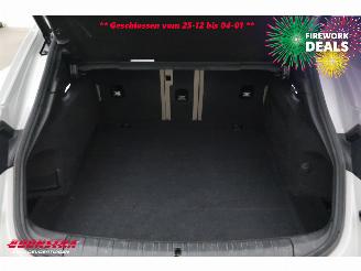 Porsche Taycan 4 93 kWh LED ACC Pano 360° Memory picture 41