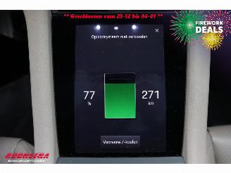 Porsche Taycan 4 93 kWh LED ACC Pano 360° Memory picture 38