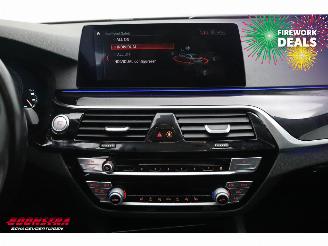 BMW 5-serie 530e iPerformance Sport Line Schuifdak LED ACC SHZ PDC picture 14