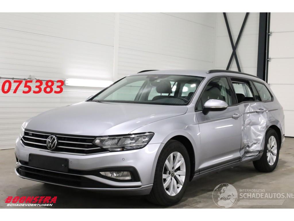 Volkswagen Passat Variant 2.0 TDI DSG Business Navi Clima Cruise Camera SHZ AHK 40.799 km!