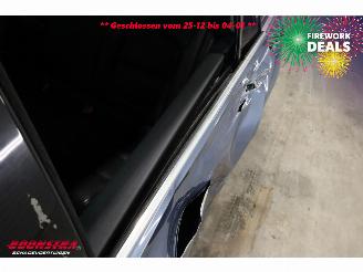 Volkswagen Passat Variant 1.6 TDI Comfortline Clima Cruise SHZ PDC AHK picture 8