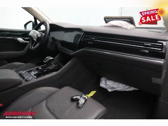 Volkswagen Touareg 3.0 TDI Aut. 4WD Elegance Pano LED ACC Leder Memory Massage Ventilatie AHK picture 13