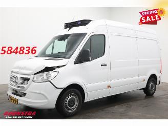 damaged commercial vehicles Mercedes Sprinter 315 CDI 9G-Tronic L2-H1 Kuhler Carrier Leder Navi Airco Cruise Camera 2023/8