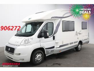 Ocazii campere Mc Louis  P700 2.3 MJ Solar Fietsendrager Frans Bed Hefbed Schotel 2012/1