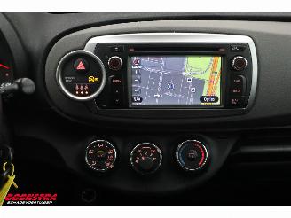 Toyota Yaris 1.3 VVT-i Aspiration Navi Airco Cruise Camera picture 11