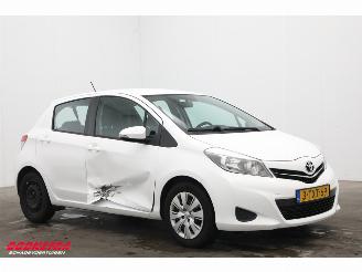 Toyota Yaris 1.3 VVT-i Aspiration Navi Airco Cruise Camera picture 2