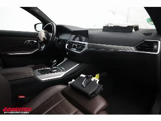 BMW 3-serie Touring 318i M-Sport LED Leder Navi Clima Cruise Camera SHZ picture 12