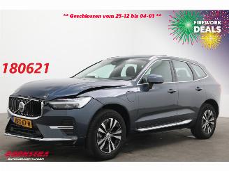 krockskadad bil auto Volvo Xc-60 2.0 T6 PHEV AWD Essential Bright Pano LED ACC Camera LRHZ AHK 2025/2