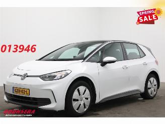 skadebil auto Volkswagen ID.3 Pure Oranje Edition 52 kWh LED ACC Apple/Android LRHZ SHZ 2025/1