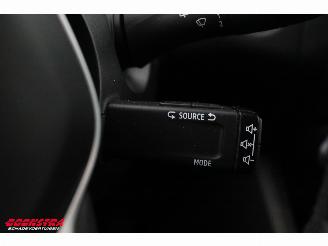 Renault Captur 1.3 TCe Aut. EDC 140 Intens LED Navi Clima Cruise Camera PDC picture 22
