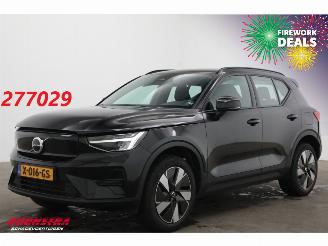 krockskadad bil auto Volvo XC40 Single Motor Extened Range Core 82 kWh LED ACC Navi Camera LRHZ 2023/11