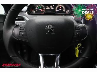 Peugeot 2008 1.2 PureTech Aut. Signature Navi Airco Cruise PDC 59.303 km! picture 20