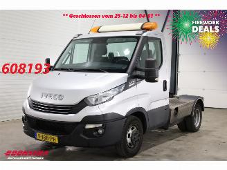 Käytettyjen commercial vehicles Iveco Daily 40C21 Hi-Matic BE-trekker Luftbremsen Minisattel SZM Clima Cruise 2018/5