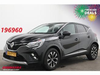 Vaurioauto  passenger cars Renault Captur 1.3 mild hybrid 140 techno LED Navi Clima Cruise Camera 2023/4