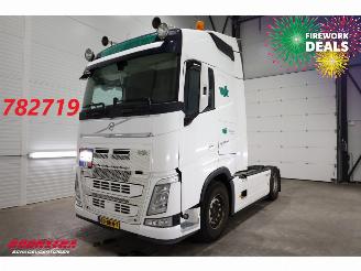 Vaurioauto  trucks Volvo FH 500 PTO 4X2 Euro 6 2016/8