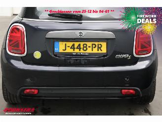 Mini Cooper SE Electric Yours 33 kWh Pano LED HUD H/K Leder SHZ Camera 60.571 km! picture 6