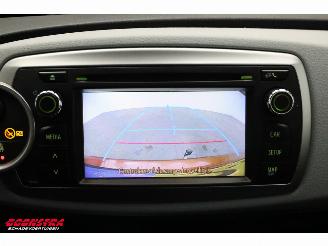 Toyota Yaris 1.5 Full Hybrid Aspiration Navi Clima Cruise AHK 163.773 km! picture 23