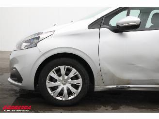 Peugeot 208 1.2 PureTech Active Navi Airco Cruise PDC 139.685 km! picture 5