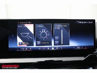 BMW 5-serie Touring 520i M-Sport Night Pano ACC Memory H/K 360° picture 45