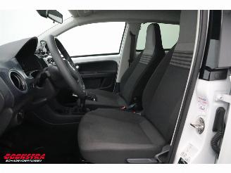 Volkswagen Up! 1.0 5-DRS Airco Bluetooth picture 9
