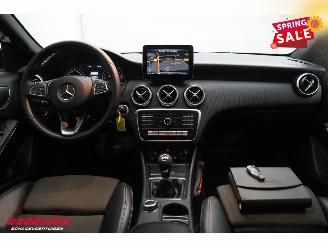 Mercedes A-klasse 180 d Business Solution Navi Airco Cruise SHZ PDC picture 12