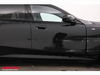 BMW 5-serie Touring 550e M-Sport xDrive Carbon HUD H/K ACC Memory 360° picture 8