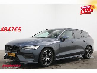 Damaged car Volvo V-60 2.0 T6 Recharge AWD Inscription Pano LED ACC H/K Apple/Android SHZ AHK 2022/1