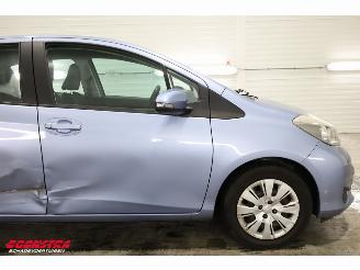 Toyota Yaris 1.3 VVT-i Aspiration Bluetooth Airco Cruise Camera AHK 69.230 km! picture 6