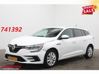 Avarii autoturisme Renault Mégane Estate 1.0 TCe Zen LED Navi Clima Cruise PDC 2021/10