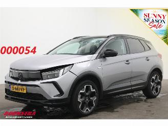 Auto incidentate Opel Grandland 1.6 Turbo Plug-In Hybrid GS LED ACC Apple/Android LRHZ AHK 2024/2