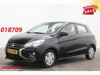 krockskadad bil auto Mitsubishi Space-star 1.2 Cool+ Bluetooth Airco 2022/5