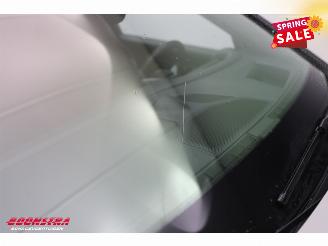 Porsche Cayenne 4.0 Turbo GT E-Hybrid PCCB Sport Chrono PDLS+ HUD Burmester HUD 360° picture 17