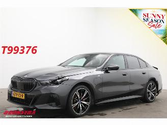 Vaurioauto  passenger cars BMW 5-serie 530e M-Sport Pro Leder ACC H/K Camera SHZ 2024/12