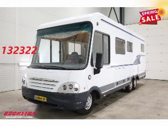 Avarii campere Niesmann+Bischoff  Flair 2.8 JTD Solar TV Hefbed Dwarsbed Leder AHK 2004/7