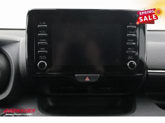 Toyota Yaris 1.5 Hybrid First Edition LED ACC Navi Clima Camera picture 24