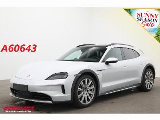 damaged passenger cars Porsche Taycan 4 105 kWh Pano PDLS+ Bose Sport Chrono ACC Memory Ventilatie 360° 2024/10