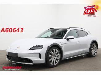 Damaged car Porsche Taycan 4 105 kWh Pano PDLS+ Bose Sport Chrono ACC Memory Ventilatie 360° 2024/10