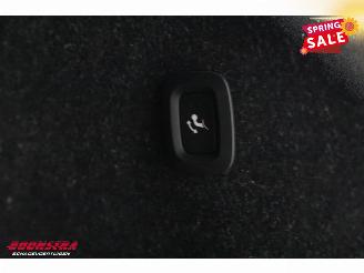 Volvo C-40 Recharge Plus 69 kWh Pano LED ACC Camera LRHZ AHK picture 33