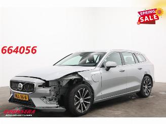 Damaged car Volvo V-60 T6 Plug-in hybrid AWD Essential Bright LED ACC Navi Camera LRHZ AHK 2025/4