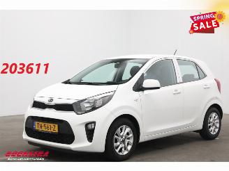 Damaged car Kia Picanto 1.0 CVVT EconomyPlusLine Airco Bluetooth 92.072 km! 2018/9