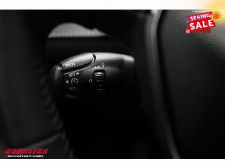 Peugeot 2008 1.2 PureTech 100 Active Navi Clima Cruise 5.108 km! picture 21