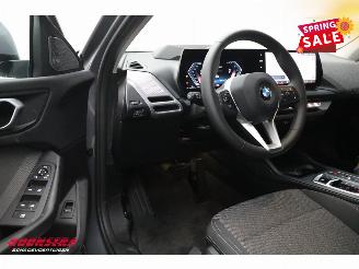 BMW 1-serie 120i M Sport LED HUD H/K 360° SHZ picture 16