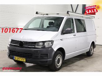 krockskadad bil bedrijf Volkswagen Transporter 2.0 TDI L2-H1 DC 5-Pers Airco Cruise AHK 139.340 km! 2018/2