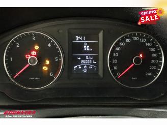 Volkswagen Transporter 2.0 TDI L2-H1 Airco Cruise AHK Imperiaal picture 17