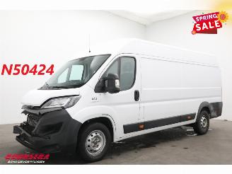 Schade bestelwagen Fiat Ducato 2.3 MJ Aut. L4-H2 Navi Clima Cruise 2020/4