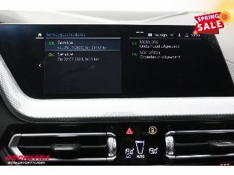BMW 1-serie 120i Aut. Sportline LED Navi Cruise LRHZ SHZ picture 19