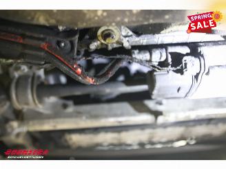 BMW 5-serie Touring 520i Aut. M-Sport Pano Leder Memory SHZ Orig. NL 151.381 km! picture 7