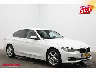 BMW 3-serie 320i Aut. EDE Edition Leder Navi Clima Cruise SHZ PDC picture 2