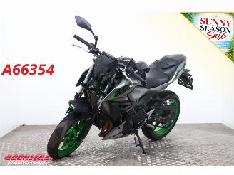 damaged motor cycles Kawasaki  Z500 SE ABS LED 2025/6