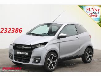 damaged microcars Aixam  E Coupe Elektrisch Premium Moped Leder Bluetooth Camera 2021/11